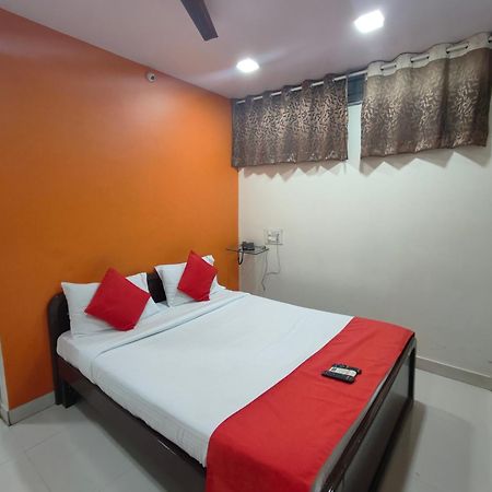 Hotel Golden Arch Bangalore Luaran gambar
