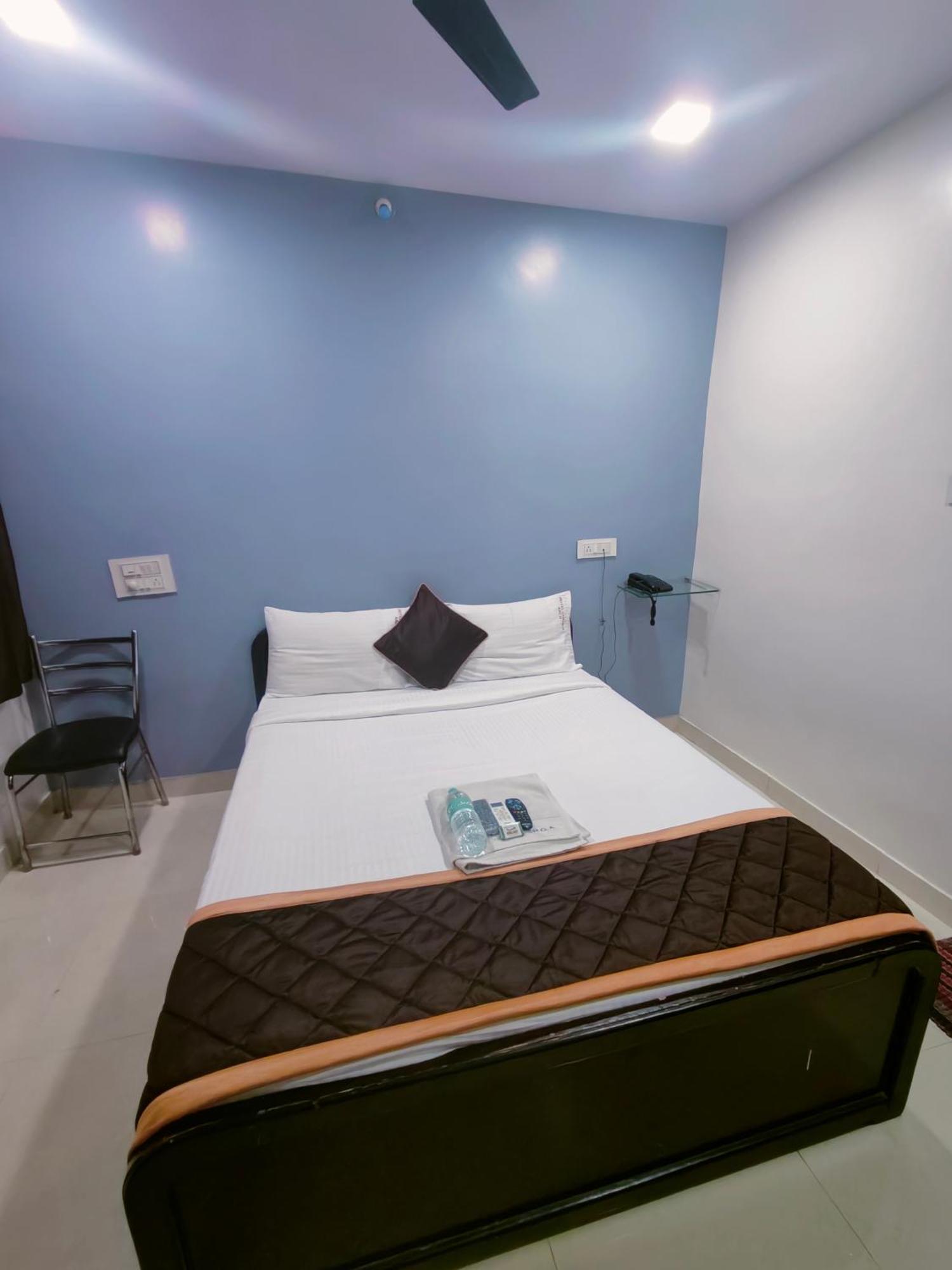 Hotel Golden Arch Bangalore Luaran gambar